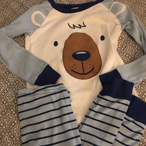 Carters bear pajamas. Size 4t
